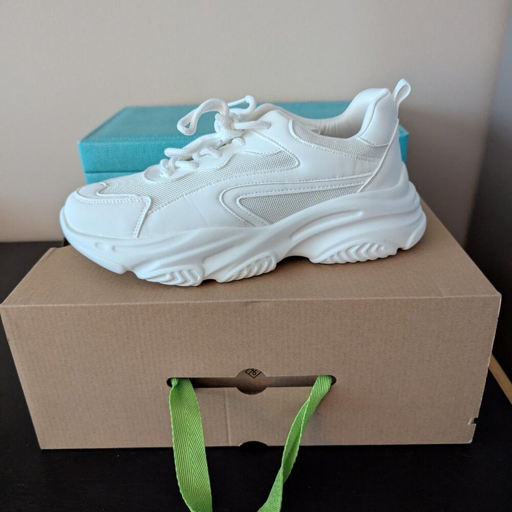 Women's Call it Spring - White Bed Foam Vegan Chunky Sneakers 7.5